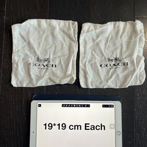 set of 2 Coach white black logo dust bag storage decoration 19/19 cm drawstring